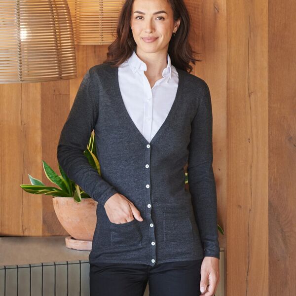 Women's v-button cardigan Thumbnail